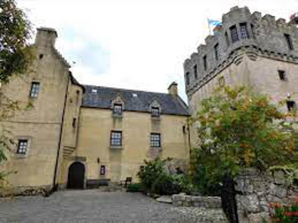 The Manor At Plane Castle Villa Falkirk Exteriör bild